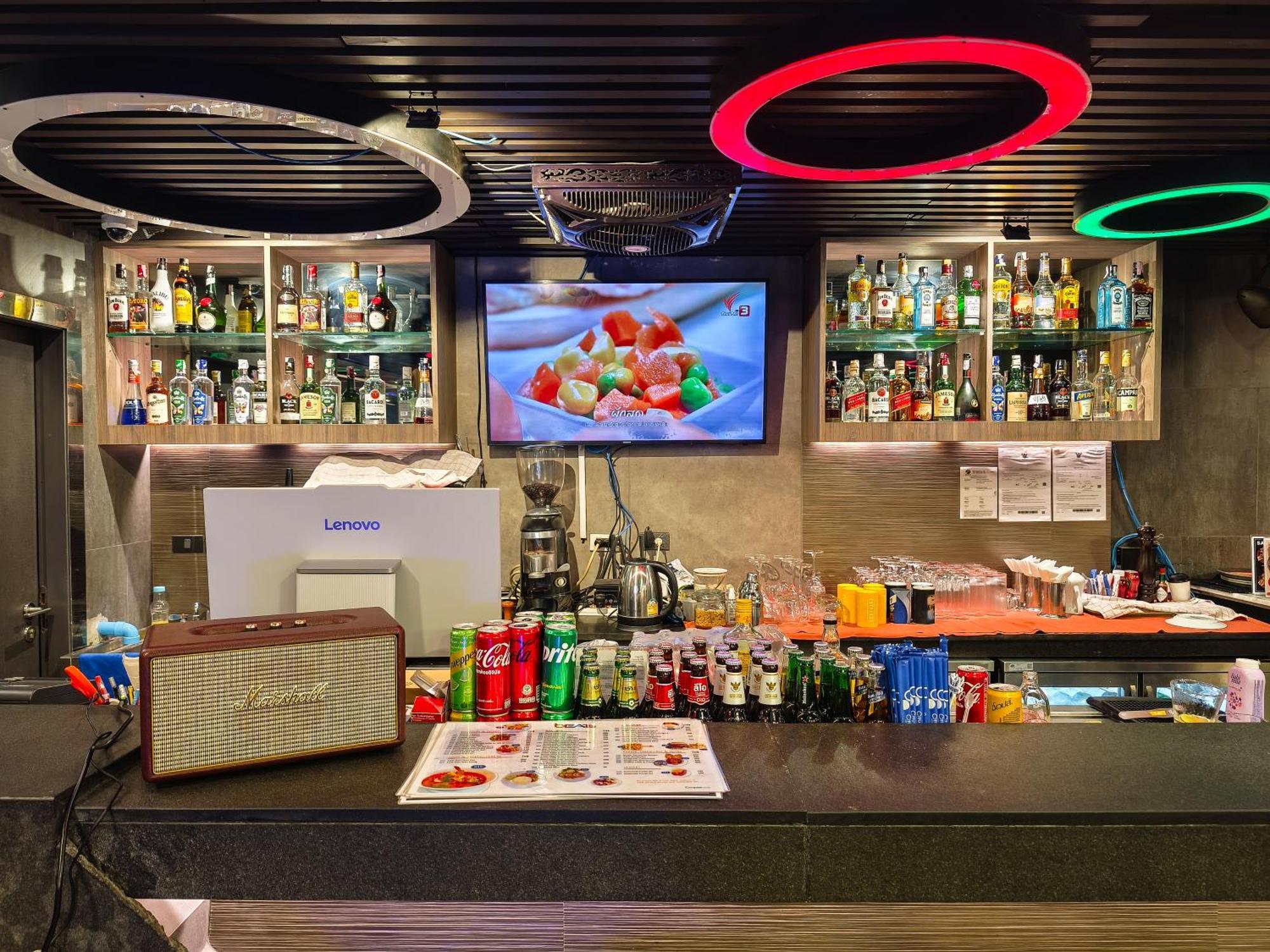 Citrus Suites Sukhumvit 6 By Compass Hospitality Μπανγκόκ Εξωτερικό φωτογραφία
